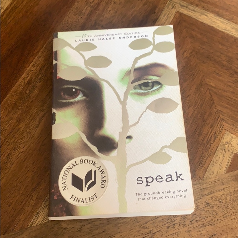 Speak Book by Laurie H. Anderson
